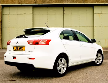 Mitsubishi Lancer "Juro" Sportback [UK-spec] '2011