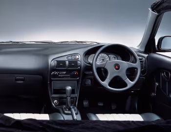 Торпедо Mitsubishi Lancer 1.8 RS 4WD [Japan] (CD5A) '10.1991–09.1995