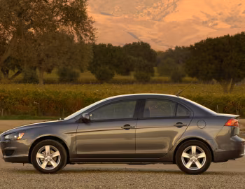 2008–12 Mitsubishi Lancer ES [North America] '03.2007–12