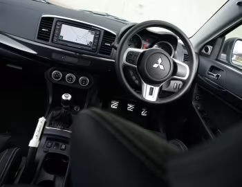 Торпедо Mitsubishi Lancer Evolution X FQ-400 [UK-spec] '2009–16