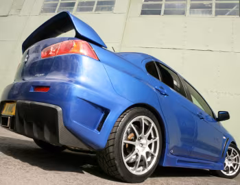 Mitsubishi Lancer Evolution X FQ-400 [UK-spec] '2009–16