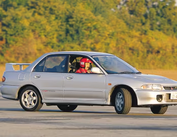 Mitsubishi Lancer GSR Evolution (CD9A-SNGF) '11.1992–01.1994