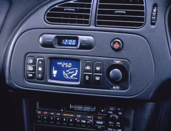 Interior Mitsubishi Lancer GSR Evolution IV (CN9A) '08.1996–06.1997