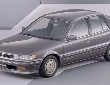 Mitsubishi Lancer Liftback [Japan] '1988–91