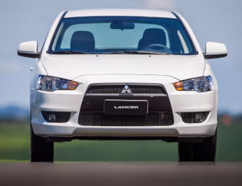 Mitsubishi Lancer HL-T [Latam] '2017–19