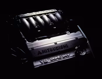 Под капотом Mitsubishi Lancer Royal [Japan] '1991–95