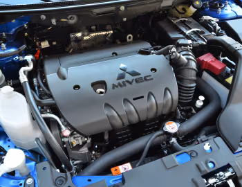 Под капотом 2015 Mitsubishi Lancer SE [North America] '2014–15