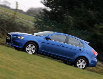 Mitsubishi Lancer Sportback [UK-spec] '2008–11