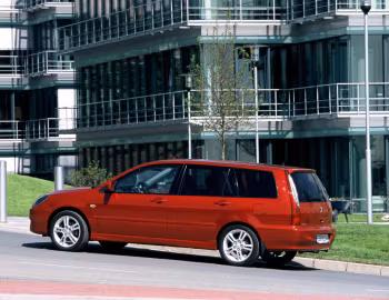 Mitsubishi Lancer Wagon '02.2003–01.2005