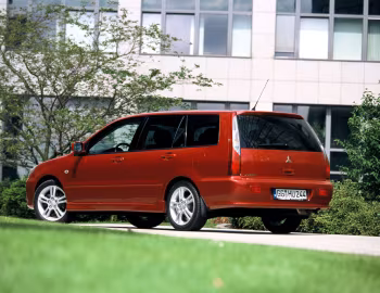 Mitsubishi Lancer Wagon '02.2003–01.2005