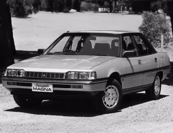 Mitsubishi Magna SE (TN) '1987–89