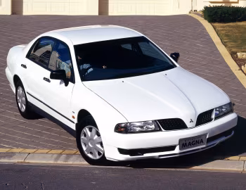 Mitsubishi Magna Executive (TJ) '2002–03