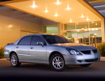Mitsubishi Magna "Solara" (TL) '2004