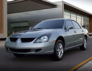 Mitsubishi Magna "Solara" (TL) '2004