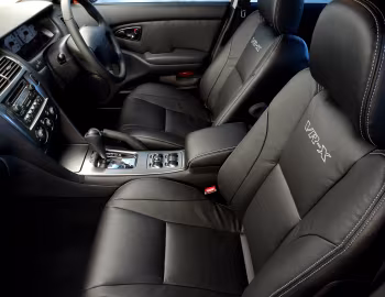 Интерьер Mitsubishi Magna VR-X AWD (TL) '08–10.2004