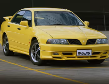 Mitsubishi Magna VR-X "Wasp Yellow" (TJ) '2002–03