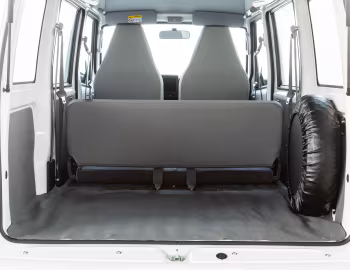 Interior Mitsubishi Minicab MiEV CD 4-seater High Roof [Japan] (ZAB-U68V) '11.2022–11.2023