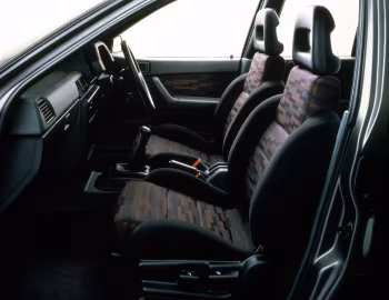 Interior Mitsubishi Mirage Cyborg Saloon [Japan] '01.1988–91