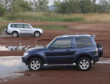 Mitsubishi Pajero 5-door, Mitsubishi Pajero 3-door