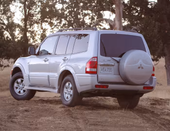 2003–06 Mitsubishi Montero [North America] '2002–06