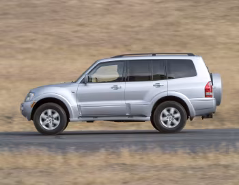 2003–06 Mitsubishi Montero [North America] '2002–06