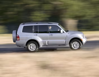 2003–06 Mitsubishi Montero [North America] '2002–06