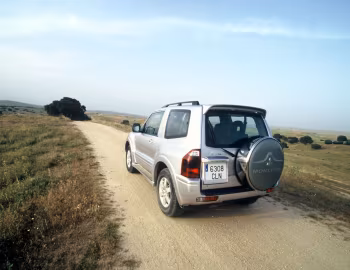 Mitsubishi Montero 3-door '2002–06