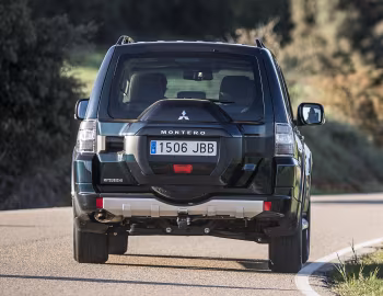 Mitsubishi Montero 5-door '2014–21