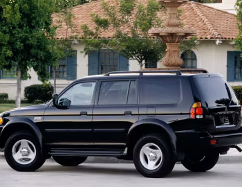 2000–04 Mitsubishi Montero Sport [North America] '1999–2004