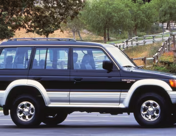 1992–97 Mitsubishi Montero Wagon '1991–97