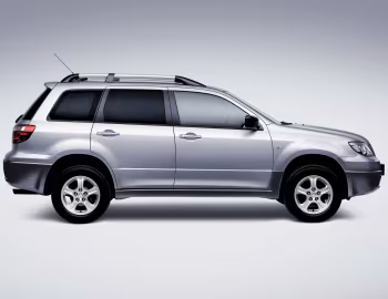 Mitsubishi Outlander '2003–06