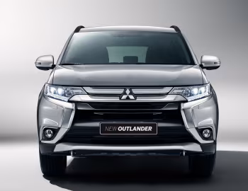 Mitsubishi Outlander [Worldwide] '2015–18
