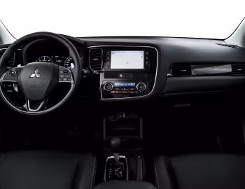Торпедо Mitsubishi Outlander [Latam] '2015–18