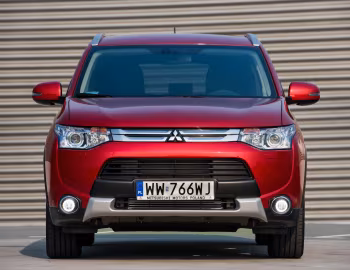 Mitsubishi Outlander '2014–15