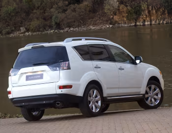 Mitsubishi Outlander [South Africa] '2010–12