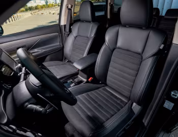Interior Mitsubishi Outlander [CIS] '2021–22