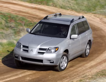 2003–04 Mitsubishi Outlander [North America] '2002–04