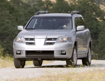 2005–06 Mitsubishi Outlander [North America] '2004–06