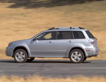 2005–06 Mitsubishi Outlander [North America] '2004–06