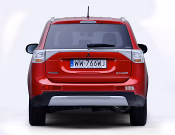 Mitsubishi Outlander '2014–15