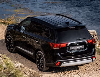 Mitsubishi Outlander [CIS] '2021–22