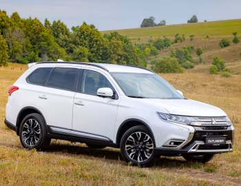 Mitsubishi Outlander [CIS] '2021–22
