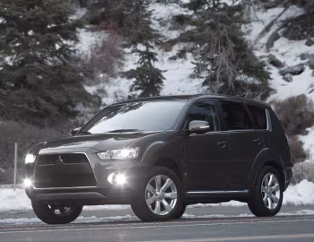 2010–13 Mitsubishi Outlander [North America] '2009–13