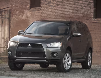 2010–13 Mitsubishi Outlander [North America] '2009–13