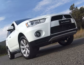 Mitsubishi Outlander [South Africa] '2010–12