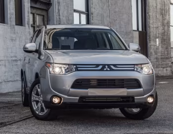 2014 Mitsubishi Outlander [North America] '2013–14