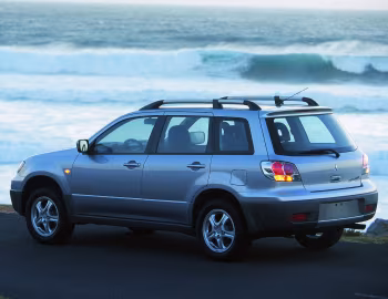 Mitsubishi Outlander '2003–06