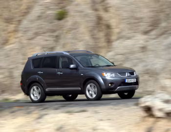Mitsubishi Outlander [Worldwide] '2007–09