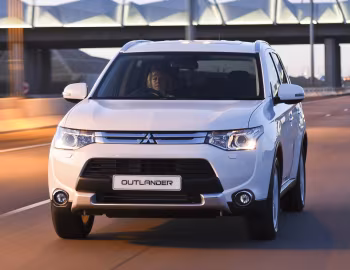 Mitsubishi Outlander [South Africa] '2015–17
