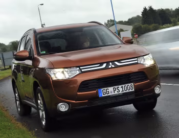 Mitsubishi Outlander [Worldwide] '06.2012–14